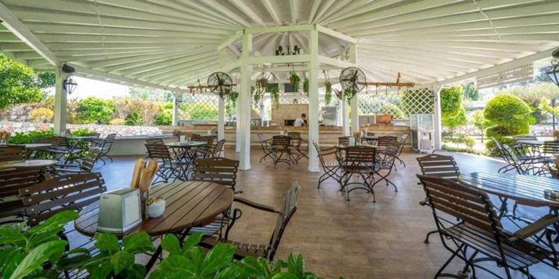 Kemer utazás Karmir Resort & Spa