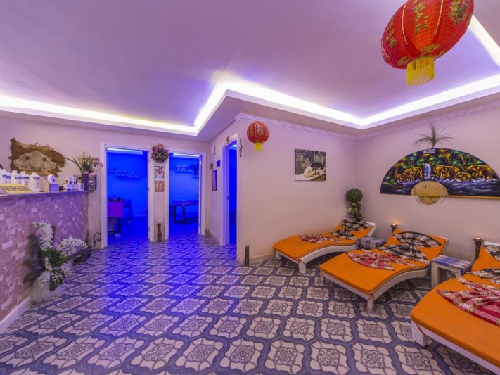 Alanya utazás Kleopatra Atlas Hotel