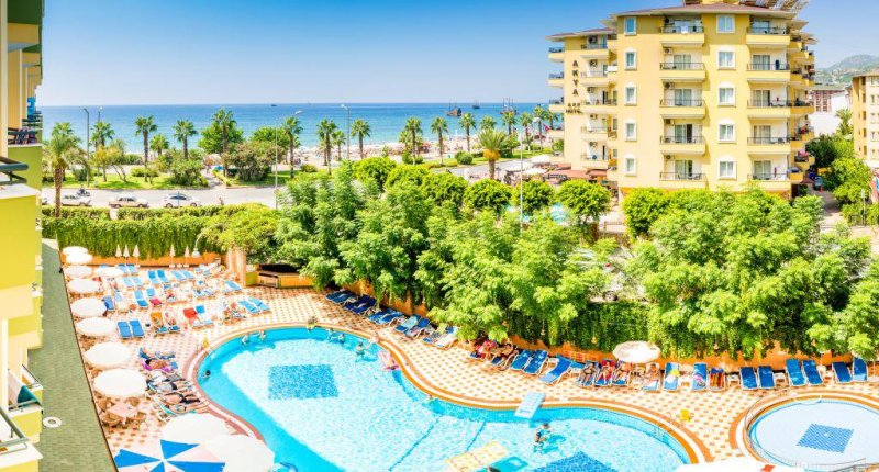 Alanya utazás Hotel Kleopatra Dreams Beach