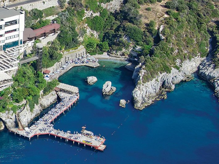 Izmir utazás Korumar Hotel De Luxe