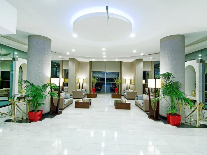 Izmir utazás Korumar Hotel De Luxe