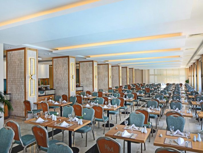 Izmir utazás Korumar Hotel De Luxe