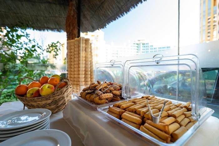 Napospart utazás Mpm Condor Hotel