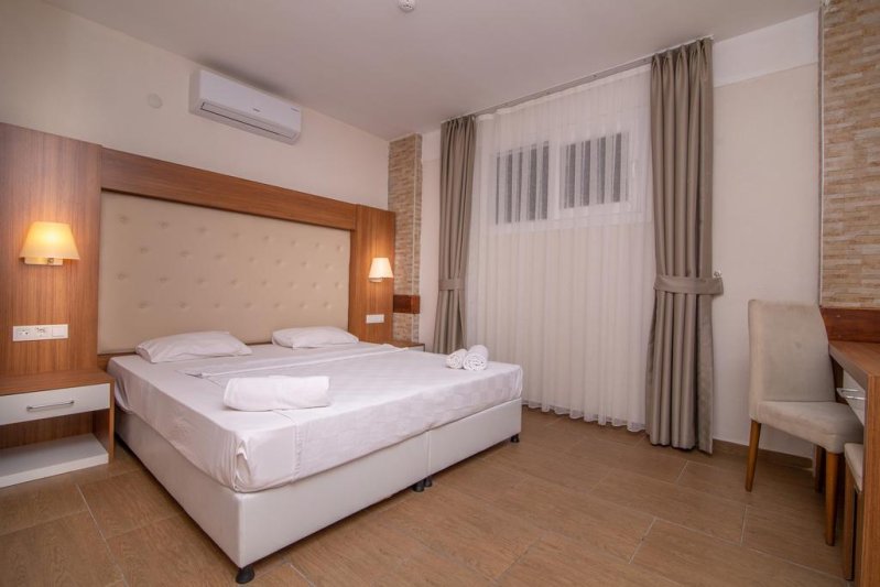 Kusadasi utazás Ponz Hotel