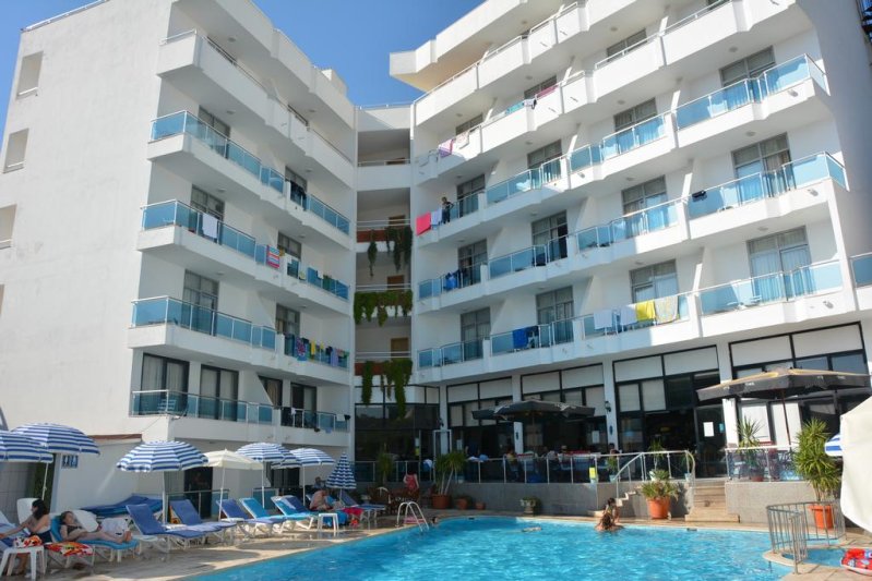 Kusadasi utazás Ponz Hotel