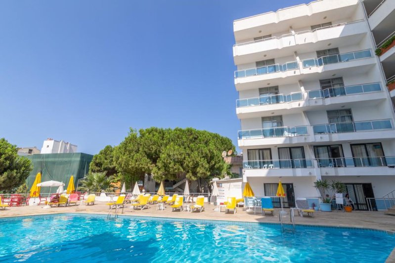 Kusadasi utazás Ponz Hotel