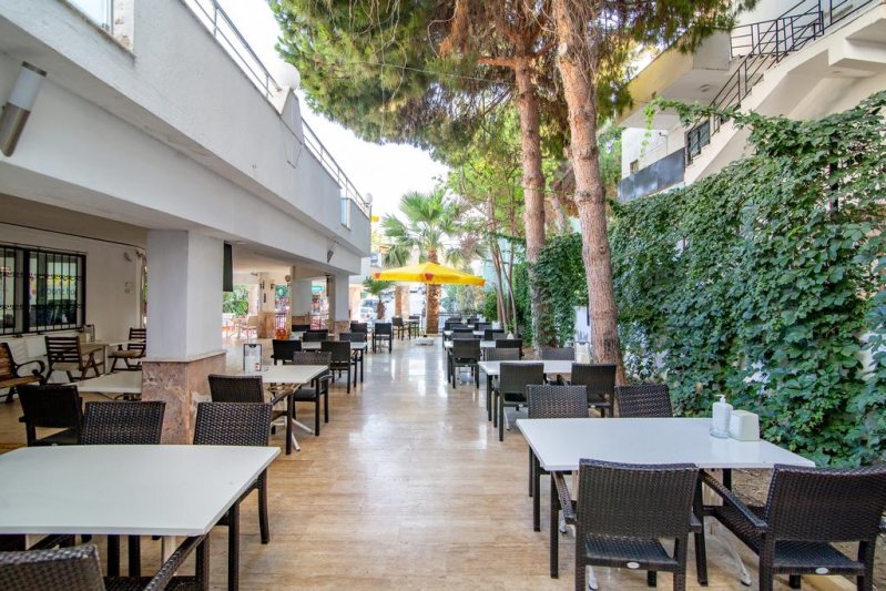 Kusadasi utazás Ponz Hotel