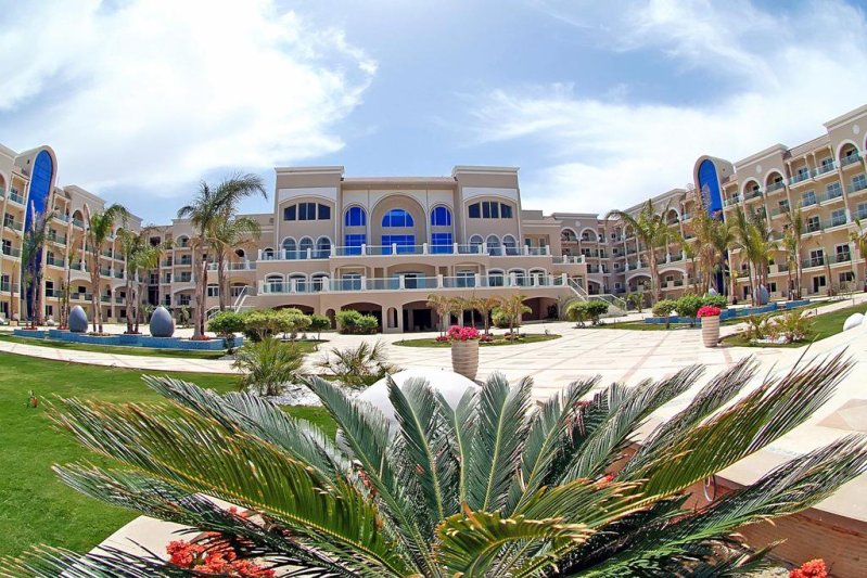 Hurghada utazás Premier Le Reve Hotel & Spa