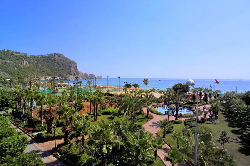 Antalya utazás Riviera Hotel & Spa