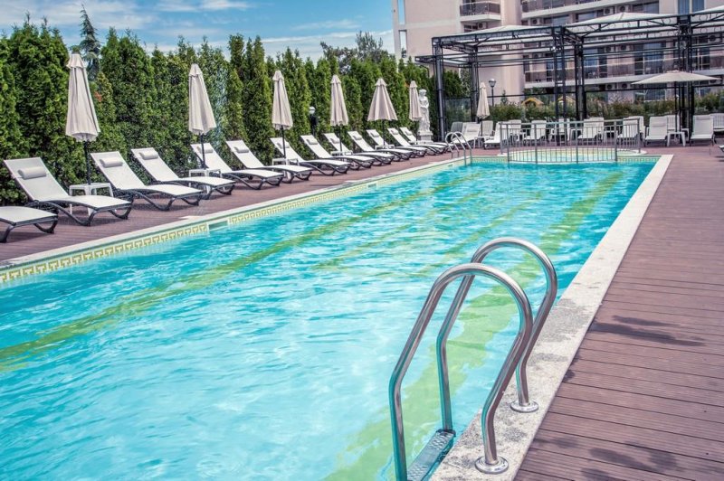 Napospart utazás Rome Palace Deluxe