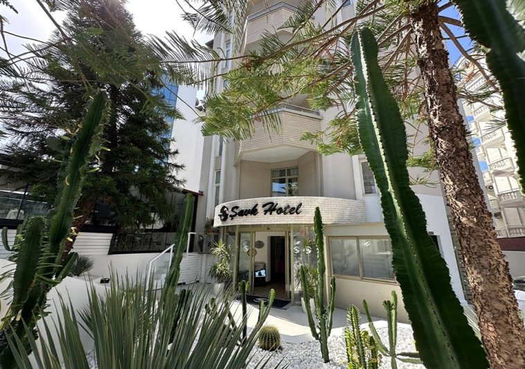 Alanya utazás Savk Hotel