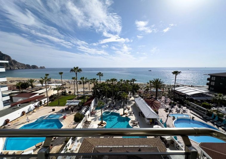 Alanya utazás Savk Hotel