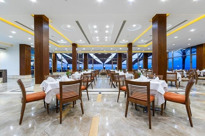 Hurghada utazás Serenity Alma Resort