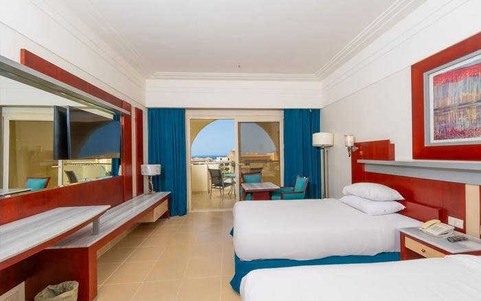 Hurghada utazás Serenity Alma Resort