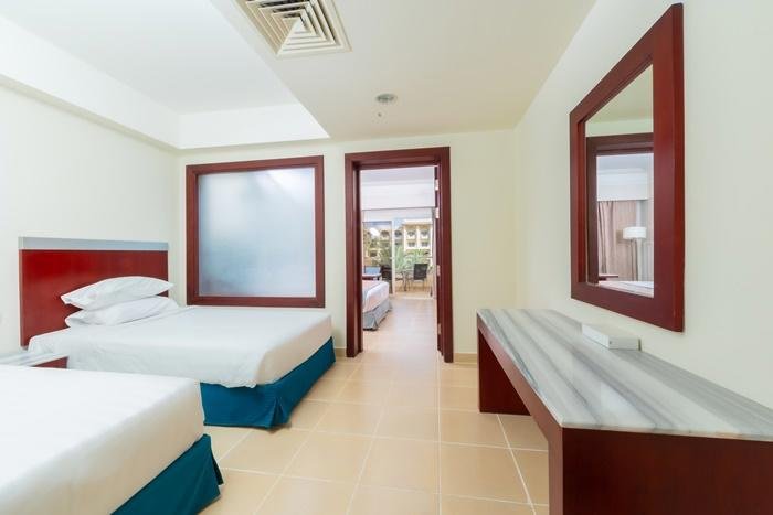 Hurghada utazás Serenity Alma Resort