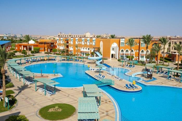 Hurghada utazás Sunrise Garden Beach Resort Select