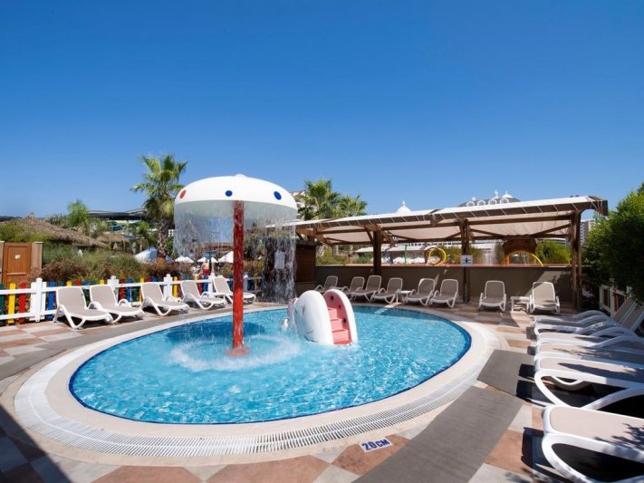 Antalya utazás Adalya Elite