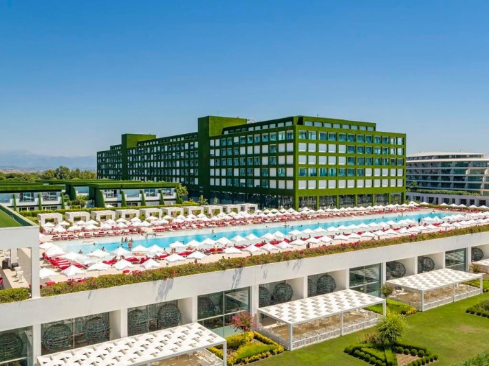 Belek utazás Adam & Eve