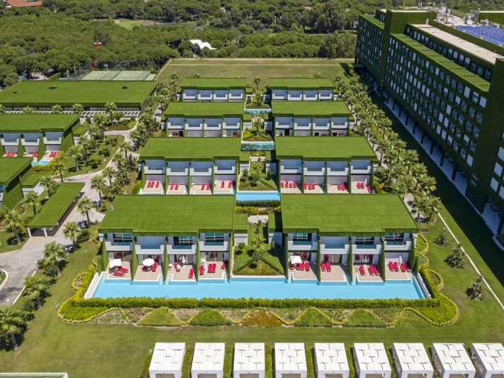 Belek utazás Adam & Eve