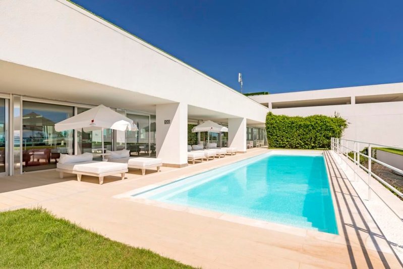 Belek utazás Adam & Eve