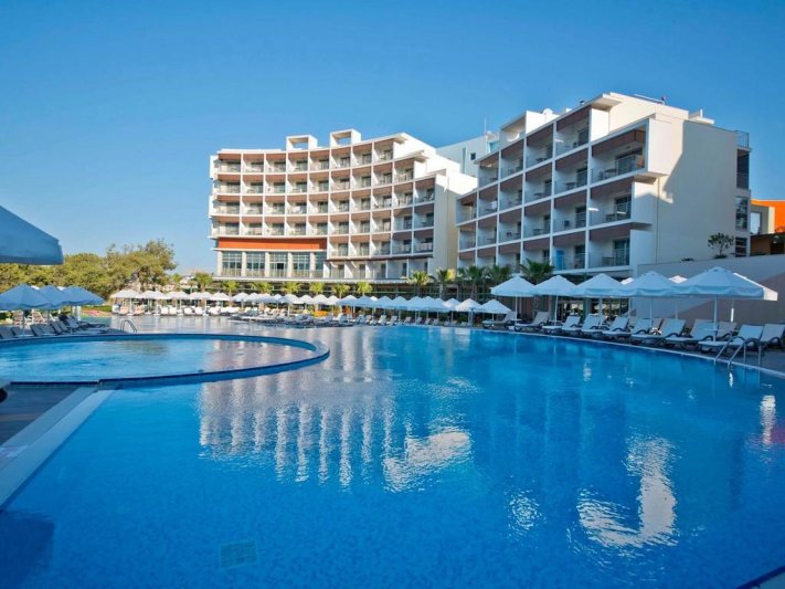 Akra Sorgun Side