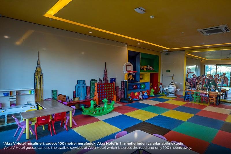 Antalya utazás Akra V