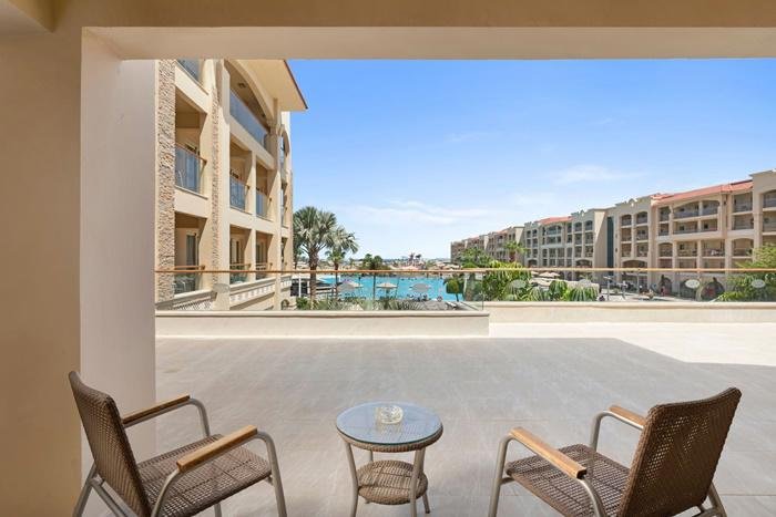 Albatros White Beach Resort Hurghada