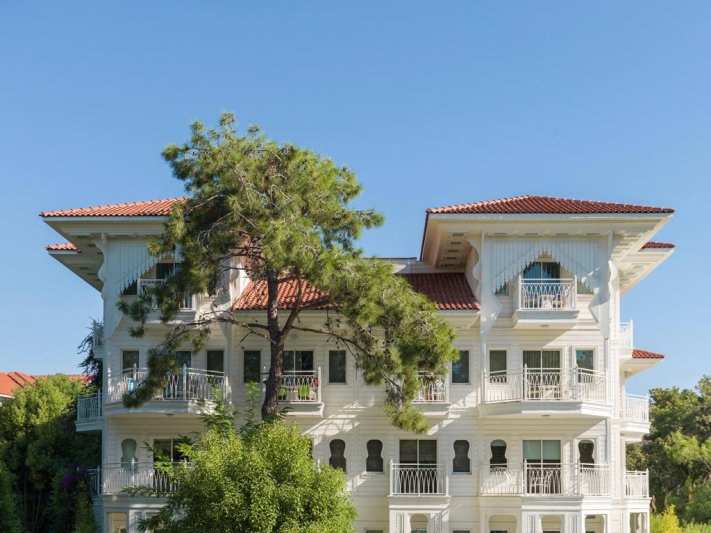 Alibey Resort Side