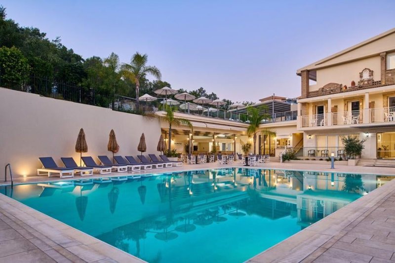 Zakynthos utazás Altura Hotel