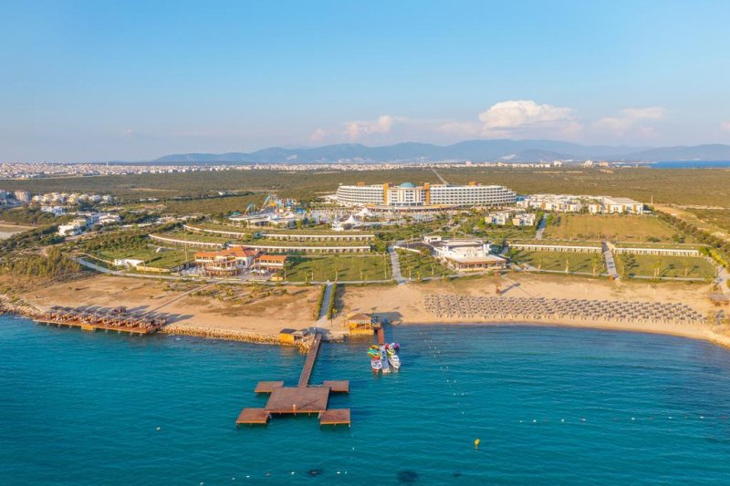 Aquasis De Luxe Resort & Spa Izmir