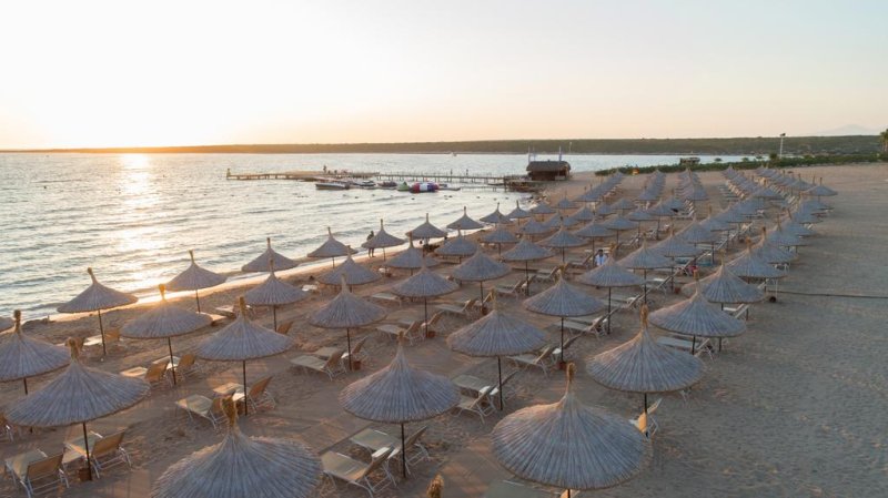 Aquasis De Luxe Resort & Spa Izmir