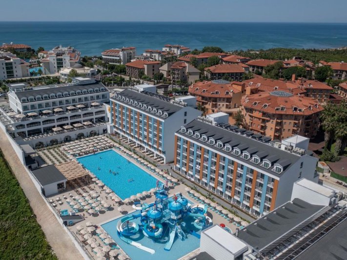 Arcanus Hotels Trendline Side Side