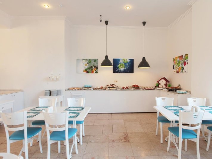 Kusadasi utazás Arora Hotel