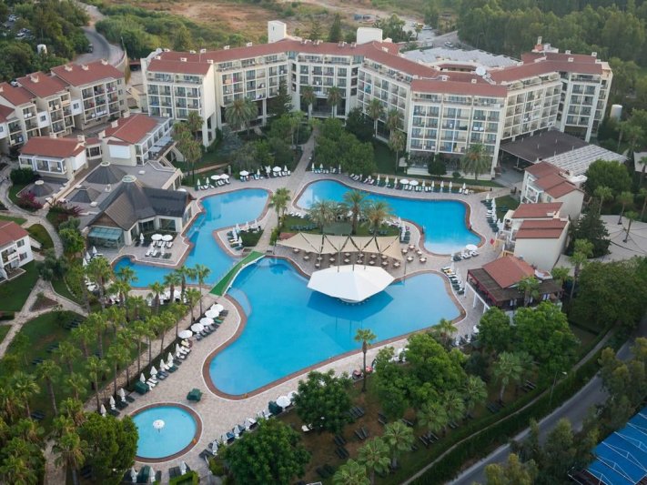Barut Arum Resort Spa Side