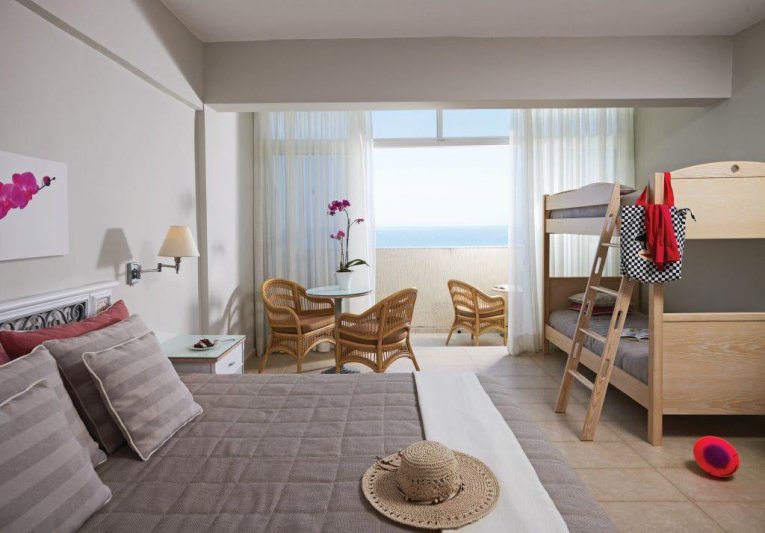 Rodosz utazás Atlantica Princess