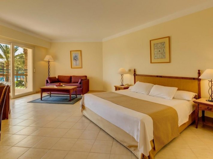 Sharm El-Sheikh utazás Aurora Oriental Resort