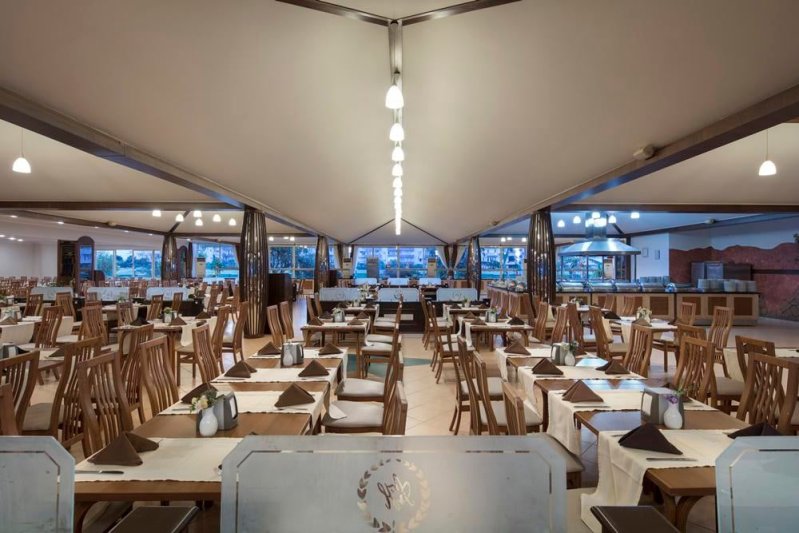 Alanya utazás Aydinbey Gold Dreams Hotel