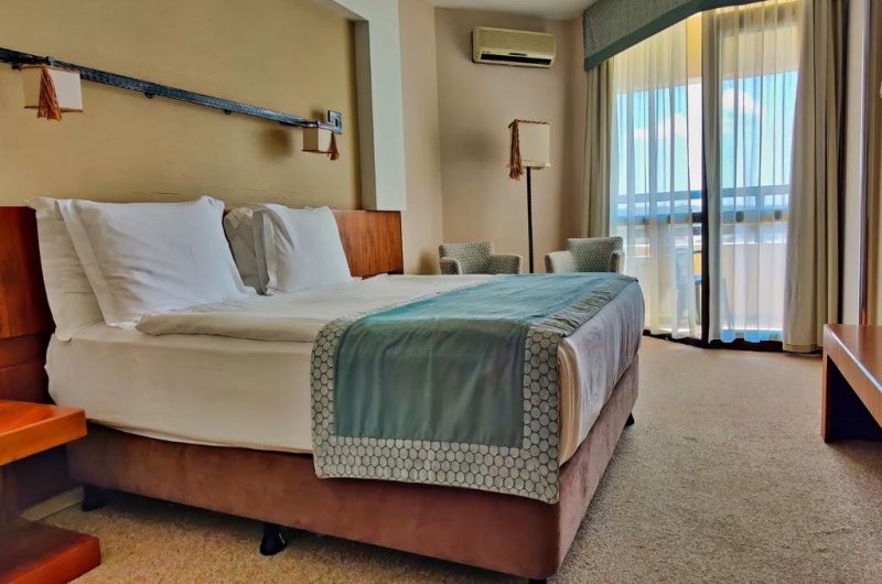 Izmir utazás Babaylon Hotel