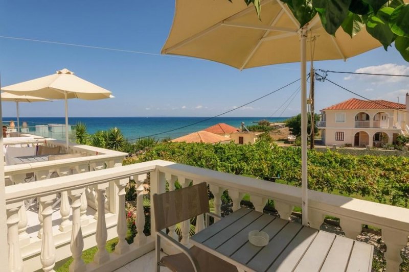 Zakynthos Kypseli utazás Belussi Beach Hotel & Suites