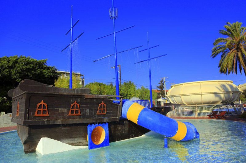 Rodosz Ialyssos utazás Labranda Blue Bay Resort