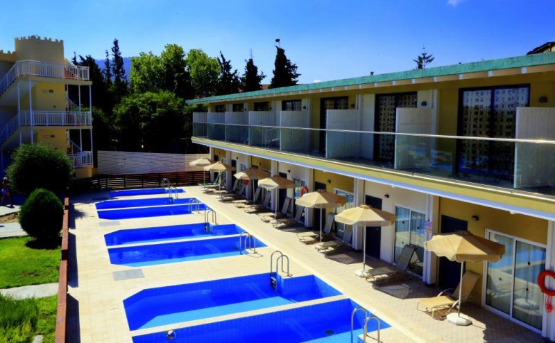 Rodosz Ialyssos utazás Labranda Blue Bay Resort