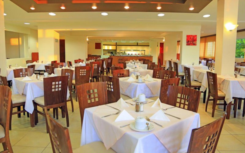 Rodosz Ialyssos utazás Labranda Blue Bay Resort