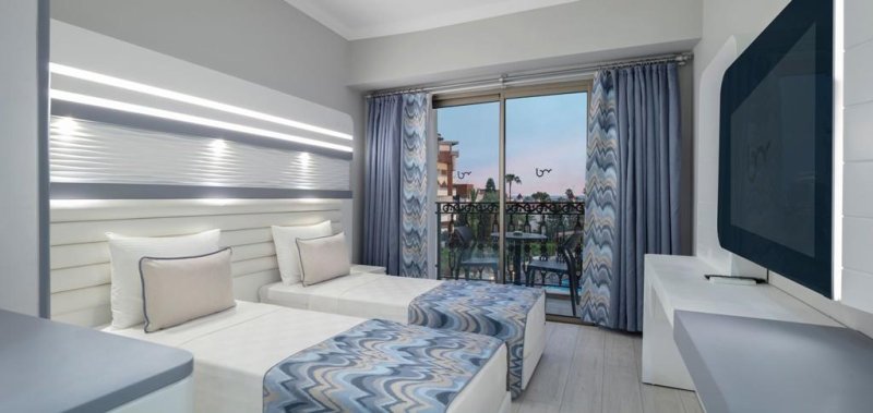 Blue Marlin Deluxe Spa & Resort Alanya