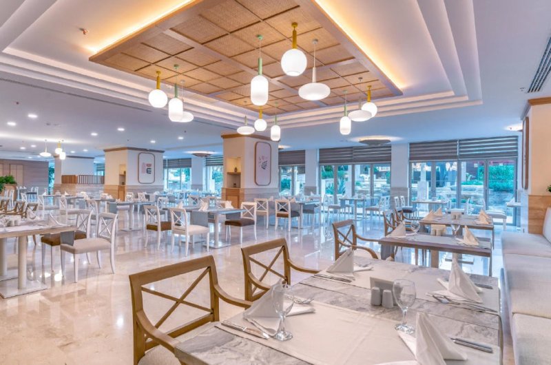 Xanthe Resort And Spa Side