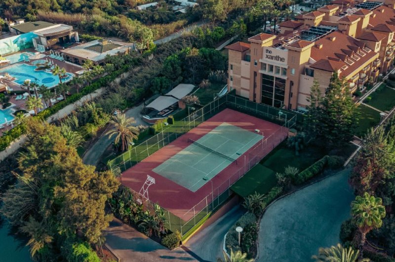 Xanthe Resort And Spa Side