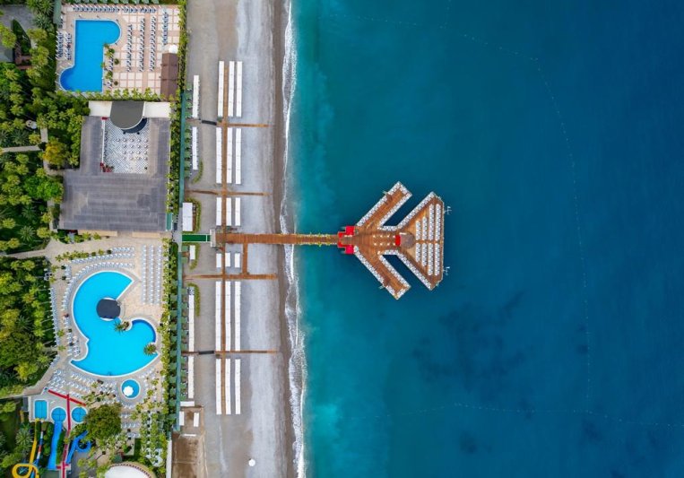 Alanya utazás Delphin Botanik