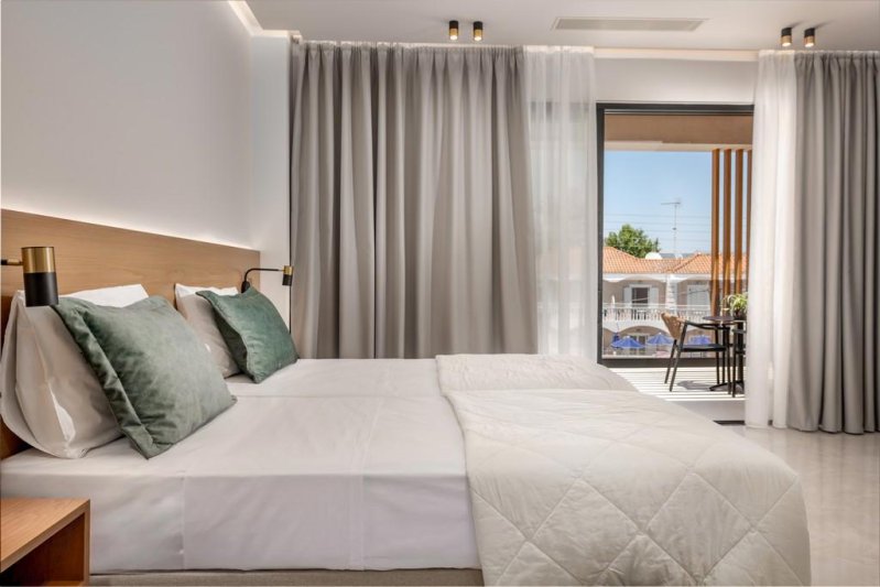 Canadian Hotel Zakynthos