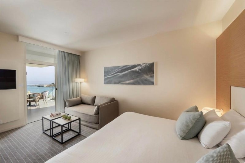 Capo Bay Hotel Dél-Ciprus