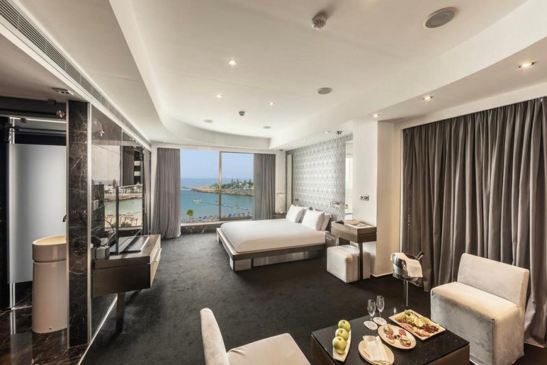 Capo Bay Hotel Dél-Ciprus