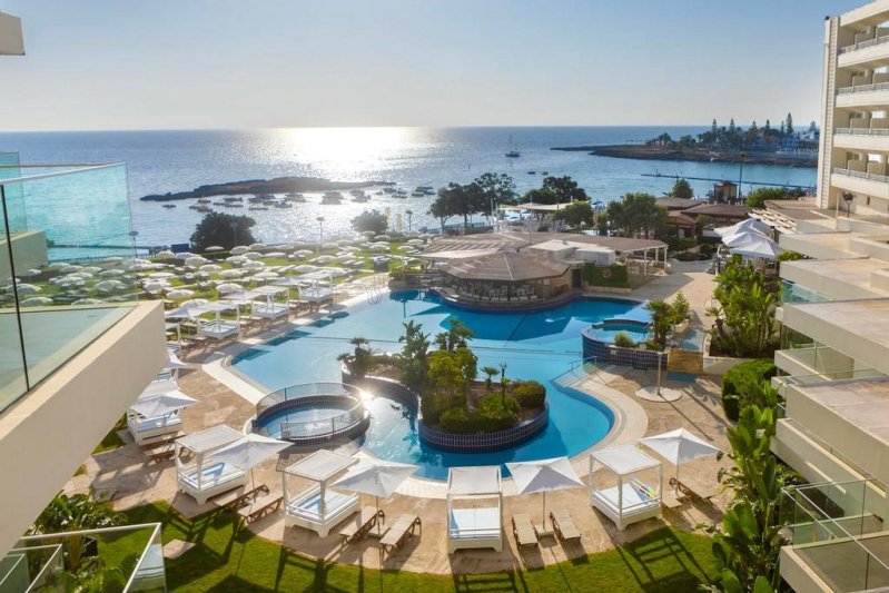 Capo Bay Hotel Dél-Ciprus